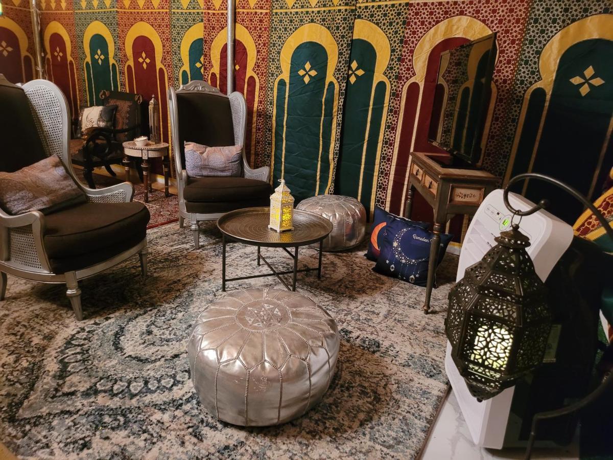 Magical Moroccan Tent With Pool Close To The Beach 포르 피어스 외부 사진